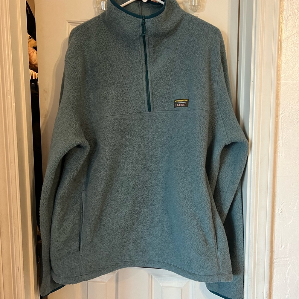L.L. Bean Men's Blue Fleece half zip